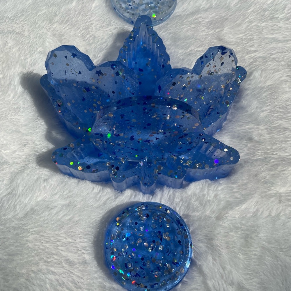 Blue Glitter Lotus Resin Decor (Bundle)